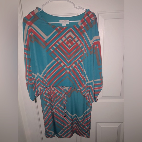 Jessica Simpson batwing dress - Picture 6 of 15